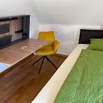 Cityhouse Wg 9 度假居 *