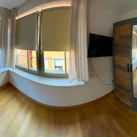 Cityhouse Wg 9 *